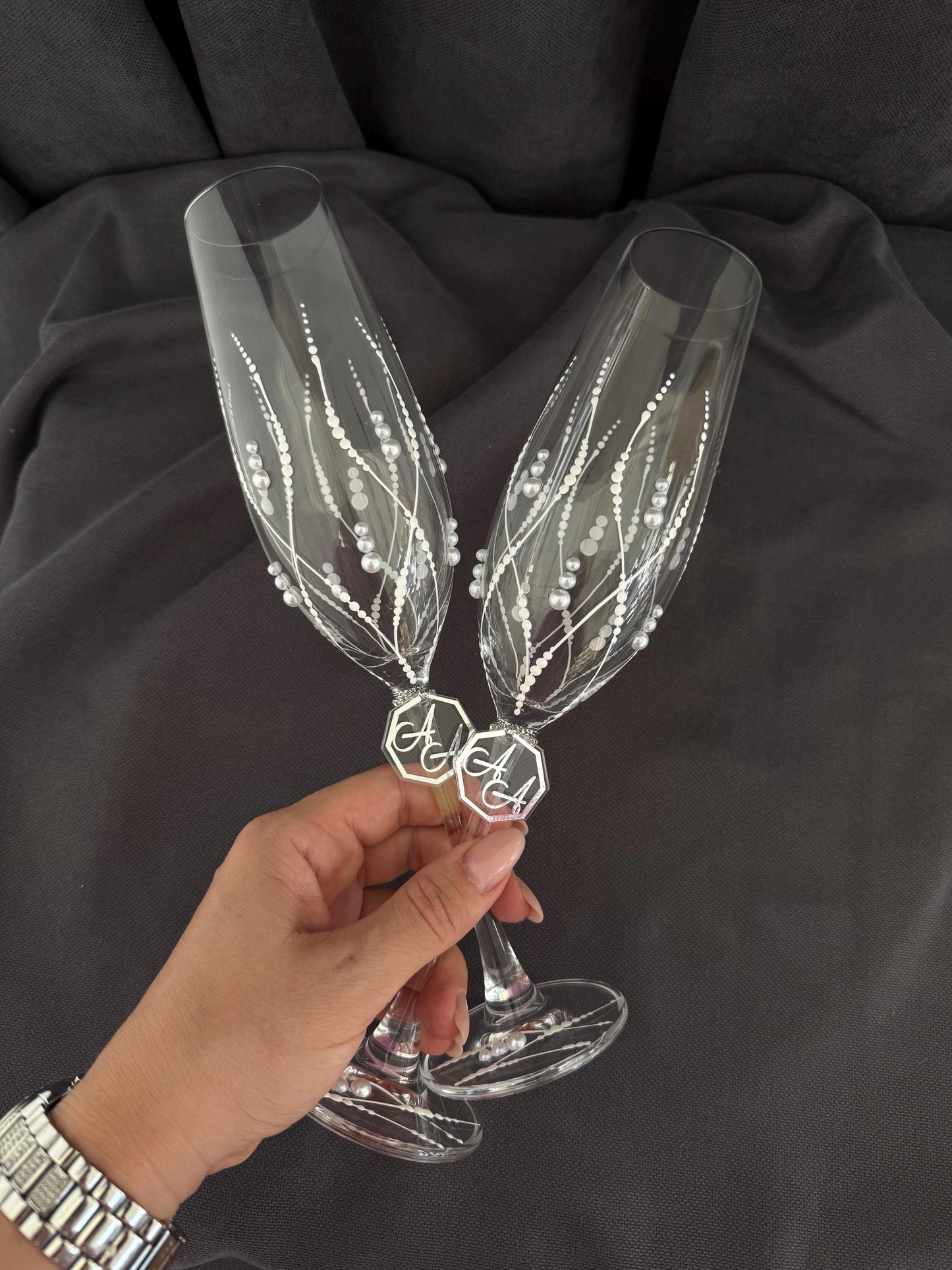 Hand-Painted Wedding Flutes and Candle Set: Personalized Acrylic Stone Decor