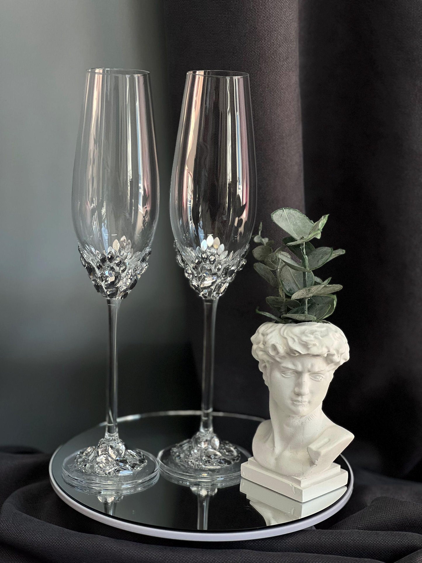 Personalized Wedding Champagne Glasses, Engraved Bride & Groom Toasting Flutes, Custom