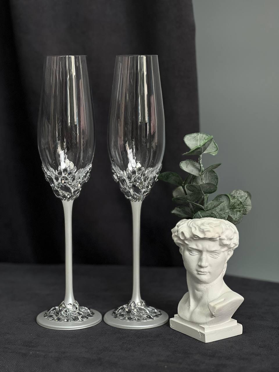 Personalized Wedding Champagne Glasses, Engraved Bride & Groom Toasting Flutes, Custom
