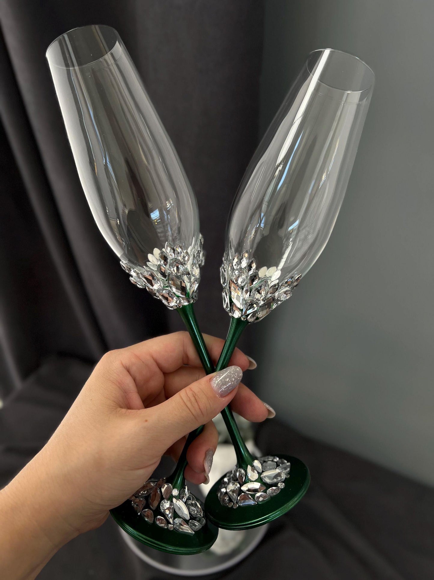 Personalized Wedding Champagne Glasses, Engraved Bride & Groom Toasting Flutes, Custom