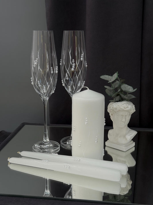 Hand-Painted Wedding Flutes and Candle Set: Personalized Acrylic Stone Decor
