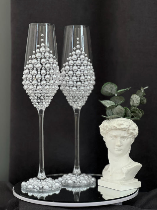 Gorgeous Wedding Flutes & Candle Set – White or Cream Glasses and Candles with Pearl Decoration, Wedding Gift, Bride and Groom