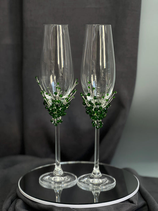 Personalized Wedding Champagne Flutes and Candle Set: Engraved Newlywed Gift